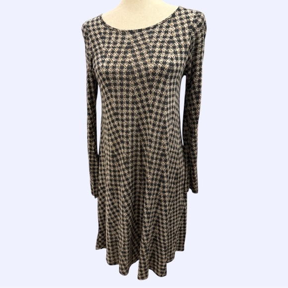 ELLE LAURI | Long Sleeve Houndstooth Pattern Dress Large - Picture 1 of 4